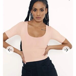 Blackmilk Matte Peach Scoop Short Sleeve Crop 🩷🍑